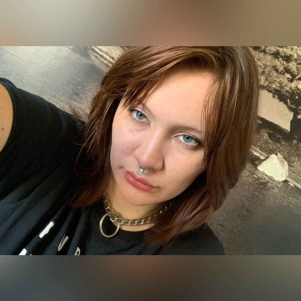 Meet your Posher, Julz